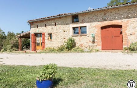 G&icirc;te n&deg;31G100464 Caraman - Haute-Garonne - Jardin.G&icirc;te.Le.Cavalier.Caraman.Lauragais