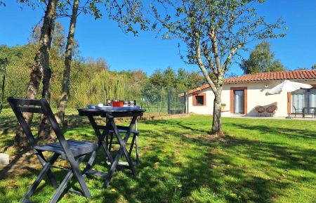 gite-Le-Courtilh-SAINTE-FOY-DE-PEYROLIèRES-jardin Gîte n°31G101757 Sainte-Foy-de-Peyrolières - Haute-Garonne - gite-Le-Courtilh-SAINTE-FOY-DE-PEYROLIèRES-jardin