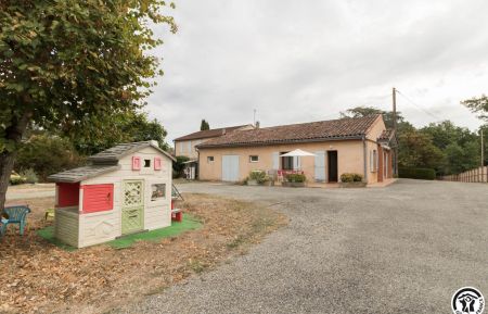 G&icirc;te n&deg;31G100172 La Salvetat-Saint-Gilles - Haute-Garonne - photo