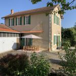 gite-l-ecole-a-l-ancienne-aulon-cour-et-ecole