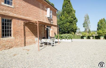 G&icirc;te n&deg;31G101549 Dr&eacute;mil-Lafage - Haute-Garonne - Ext&eacute;rieur.G&icirc;te.La.Muguette.Dremil.Lafage.Toulouse